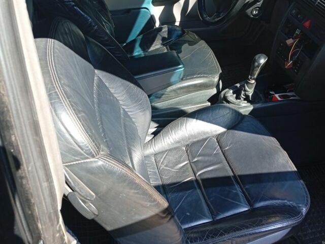 Зеленый Ауди А3, объемом двигателя 1.8 л и пробегом 250 тыс. км за 3000 $, фото 1 на Automoto.ua