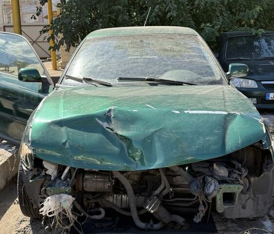 Зеленый Ауди А3, объемом двигателя 1.6 л и пробегом 400 тыс. км за 1550 $, фото 2 на Automoto.ua