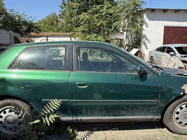 Зеленый Ауди А3, объемом двигателя 1.6 л и пробегом 400 тыс. км за 1550 $, фото 7 на Automoto.ua