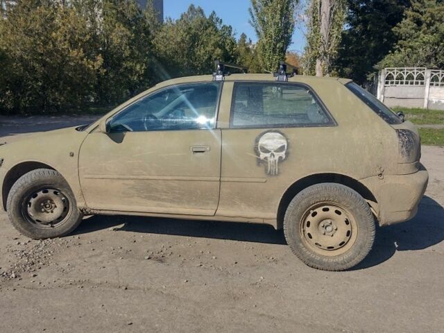 Ауди А3 1999 в Киеве на Automoto.ua Зеленый Ауди А3, объемом двигателя 0 л и пробегом 270 тыс. км за 2376 $, фото 6 на Automoto.ua