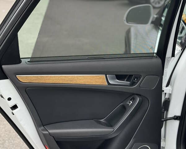 Белый Ауди А4 Олроуд, объемом двигателя 2 л и пробегом 181 тыс. км за 13450 $, фото 22 на Automoto.ua