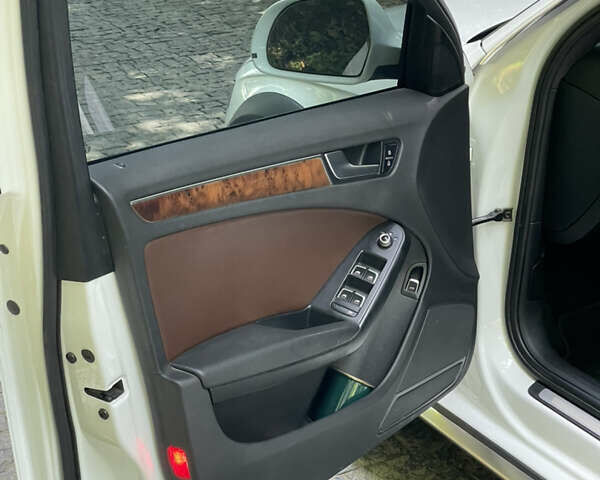 Білий Ауді A4 Allroad, об'ємом двигуна 1.98 л та пробігом 235 тис. км за 12999 $, фото 20 на Automoto.ua