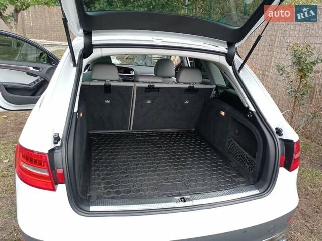 Ауді A4 Allroad 2012 у Дніпро (Дніпропетровську) на Automoto.ua Білий Ауді A4 Allroad, об'ємом двигуна 1.98 л та пробігом 280 тис. км за 15000 $, фото 4 на Automoto.ua