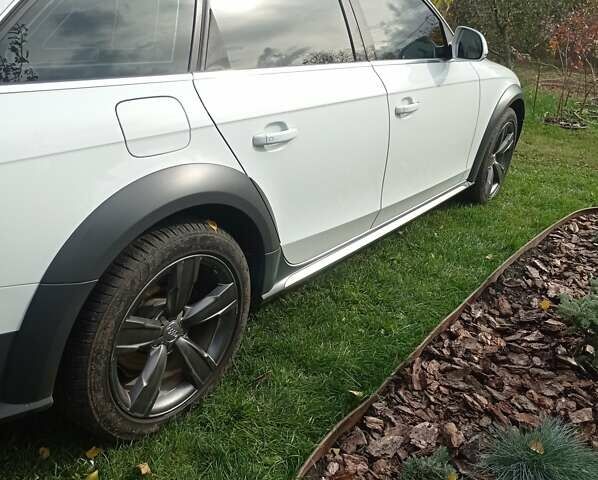 Ауді A4 Allroad 2012 у Дніпро (Дніпропетровську) на Automoto.ua Білий Ауді A4 Allroad, об'ємом двигуна 1.98 л та пробігом 280 тис. км за 15000 $, фото 2 на Automoto.ua