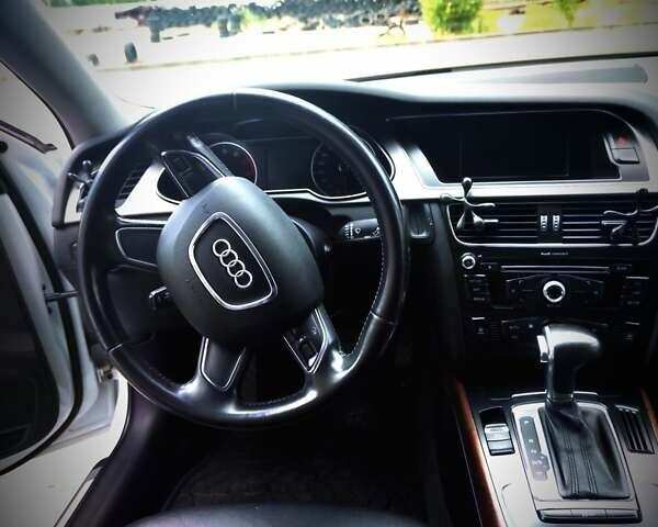 Білий Ауді A4 Allroad, об'ємом двигуна 1.98 л та пробігом 235 тис. км за 12400 $, фото 15 на Automoto.ua