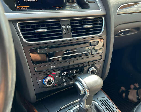 Ауди А4 Олроуд 2013 в Хмельницком на Automoto.ua Белый Ауди А4 Олроуд, объемом двигателя 1.98 л и пробегом 179 тыс. км за 14500 $, фото 19 на Automoto.ua