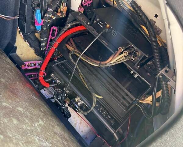 Белый Ауди А4 Олроуд, объемом двигателя 1.98 л и пробегом 194 тыс. км за 18000 $, фото 20 на Automoto.ua