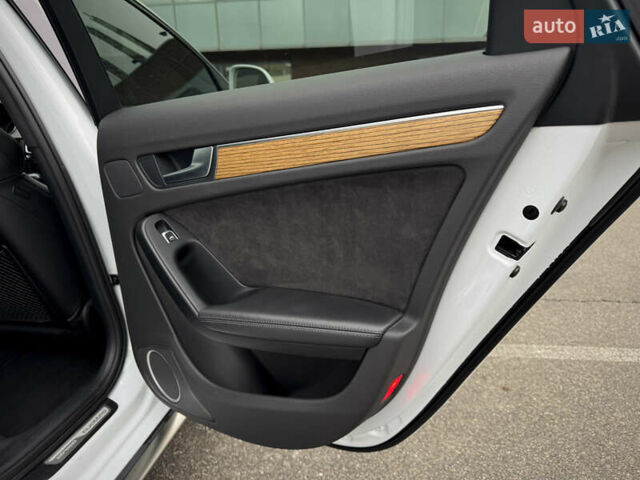 Белый Ауди А4 Олроуд, объемом двигателя 2 л и пробегом 117 тыс. км за 14500 $, фото 33 на Automoto.ua