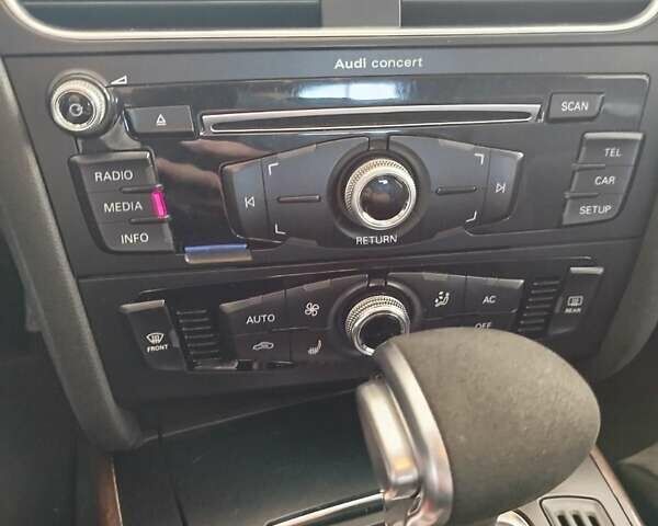 Белый Ауди А4 Олроуд, объемом двигателя 1.98 л и пробегом 194 тыс. км за 18000 $, фото 8 на Automoto.ua