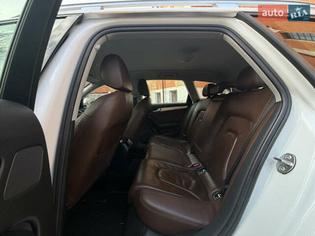 Белый Ауди А4 Олроуд, объемом двигателя 2 л и пробегом 256 тыс. км за 16699 $, фото 99 на Automoto.ua