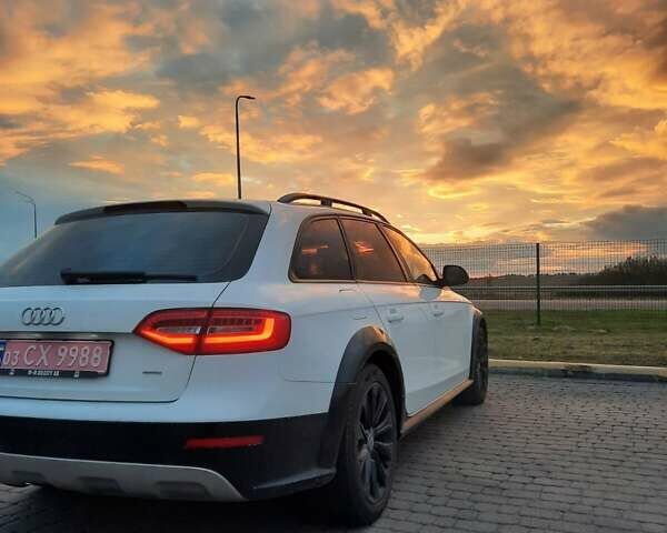 Белый Ауди А4 Олроуд, объемом двигателя 2 л и пробегом 315 тыс. км за 15900 $, фото 23 на Automoto.ua