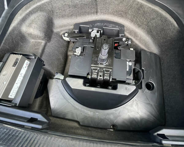 Білий Ауді A4 Allroad, об'ємом двигуна 2 л та пробігом 225 тис. км за 13799 $, фото 20 на Automoto.ua