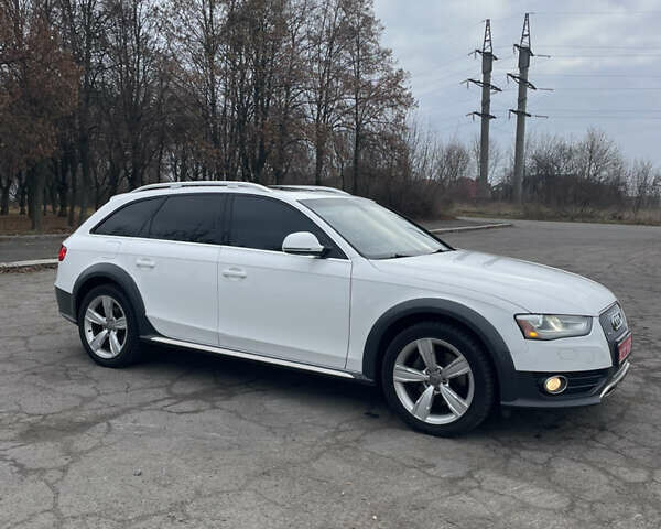 Білий Ауді A4 Allroad, об'ємом двигуна 2 л та пробігом 228 тис. км за 13800 $, фото 9 на Automoto.ua