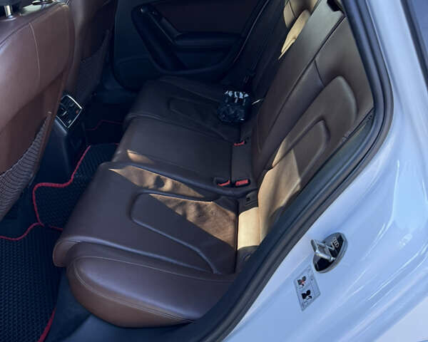 Білий Ауді A4 Allroad, об'ємом двигуна 2 л та пробігом 136 тис. км за 15500 $, фото 4 на Automoto.ua