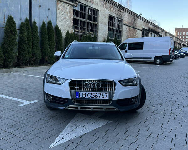 Білий Ауді A4 Allroad, об'ємом двигуна 3 л та пробігом 196 тис. км за 23500 $, фото 4 на Automoto.ua