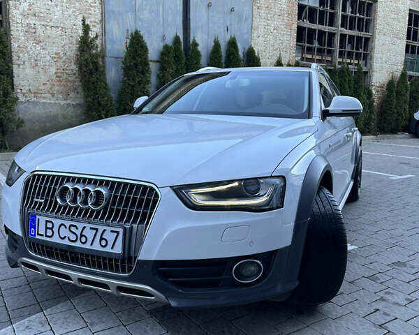 Білий Ауді A4 Allroad, об'ємом двигуна 3 л та пробігом 196 тис. км за 23500 $, фото 18 на Automoto.ua