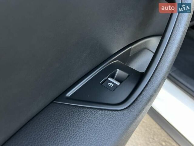 Белый Ауди А4 Олроуд, объемом двигателя 3 л и пробегом 265 тыс. км за 23450 $, фото 53 на Automoto.ua