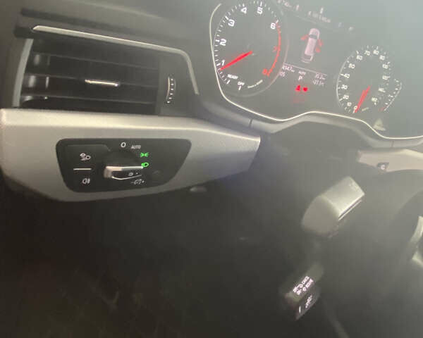 Белый Ауди А4 Олроуд, объемом двигателя 1.98 л и пробегом 205 тыс. км за 22000 $, фото 18 на Automoto.ua