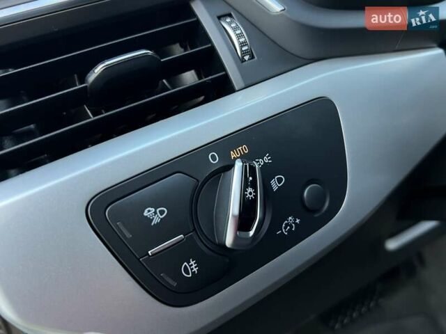 Белый Ауди А4 Олроуд, объемом двигателя 3 л и пробегом 265 тыс. км за 23450 $, фото 36 на Automoto.ua