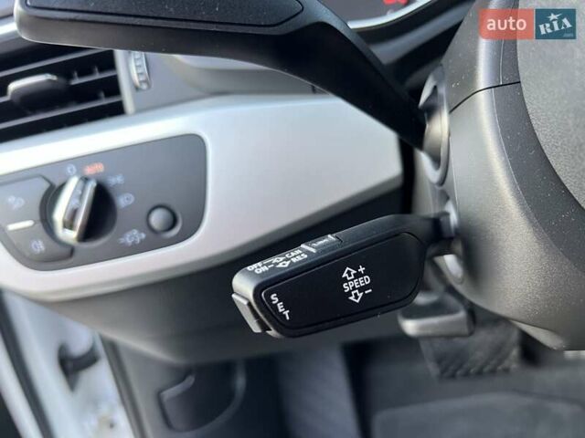 Белый Ауди А4 Олроуд, объемом двигателя 3 л и пробегом 265 тыс. км за 23450 $, фото 43 на Automoto.ua