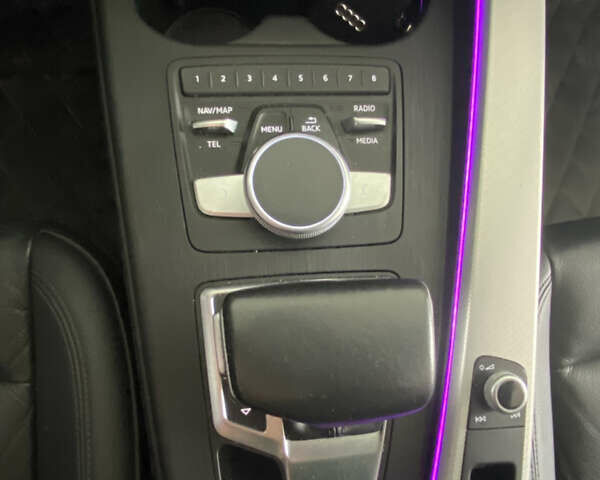 Белый Ауди А4 Олроуд, объемом двигателя 1.98 л и пробегом 205 тыс. км за 22000 $, фото 7 на Automoto.ua