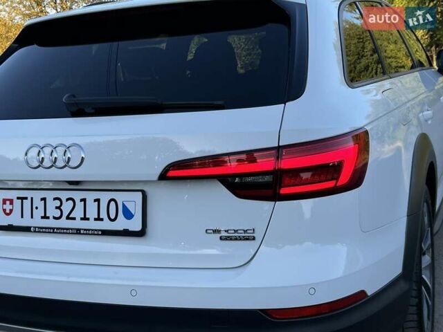 Белый Ауди А4 Олроуд, объемом двигателя 3 л и пробегом 265 тыс. км за 23450 $, фото 10 на Automoto.ua