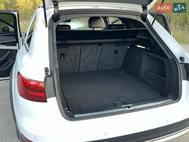 Белый Ауди А4 Олроуд, объемом двигателя 3 л и пробегом 265 тыс. км за 23450 $, фото 61 на Automoto.ua