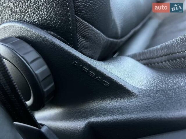 Белый Ауди А4 Олроуд, объемом двигателя 3 л и пробегом 265 тыс. км за 23450 $, фото 80 на Automoto.ua