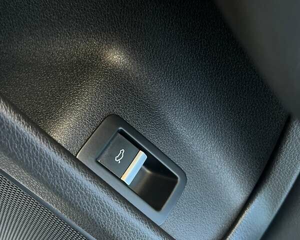 Белый Ауди А4 Олроуд, объемом двигателя 2.97 л и пробегом 270 тыс. км за 22950 $, фото 69 на Automoto.ua