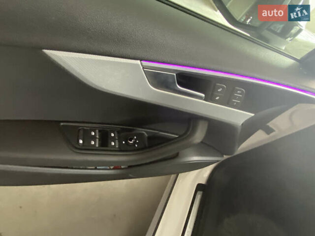 Белый Ауди А4 Олроуд, объемом двигателя 1.98 л и пробегом 205 тыс. км за 22000 $, фото 19 на Automoto.ua