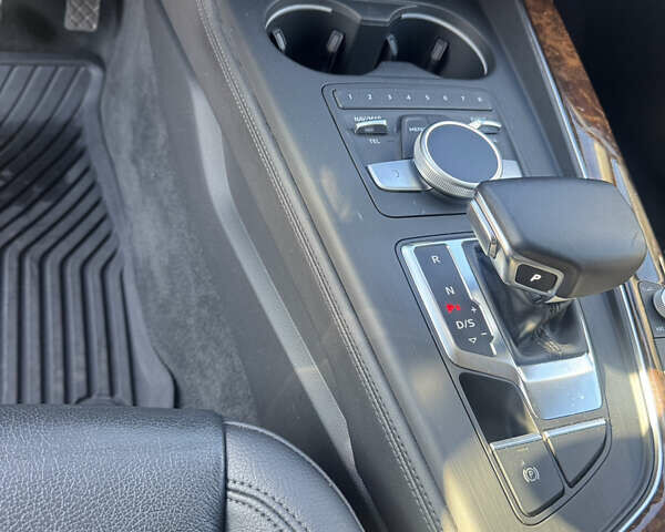 Белый Ауди А4 Олроуд, объемом двигателя 1.98 л и пробегом 53 тыс. км за 21500 $, фото 32 на Automoto.ua