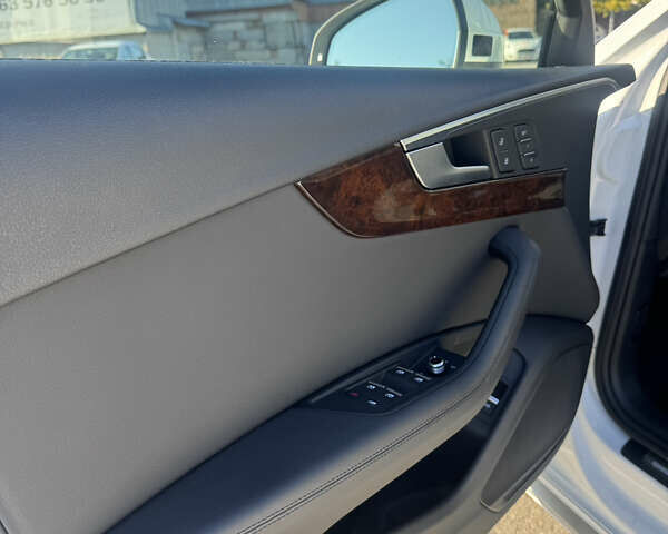 Белый Ауди А4 Олроуд, объемом двигателя 1.98 л и пробегом 53 тыс. км за 21500 $, фото 16 на Automoto.ua