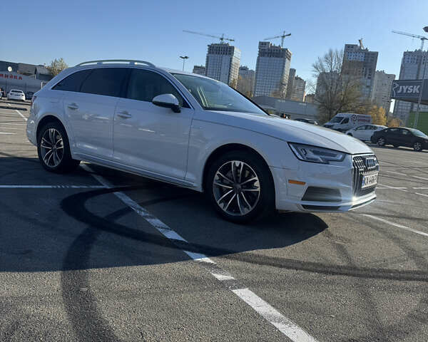 Белый Ауди А4 Олроуд, объемом двигателя 1.98 л и пробегом 53 тыс. км за 21500 $, фото 4 на Automoto.ua