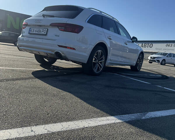 Белый Ауди А4 Олроуд, объемом двигателя 1.98 л и пробегом 53 тыс. км за 21500 $, фото 5 на Automoto.ua