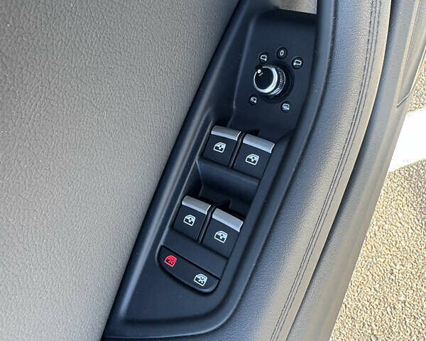 Белый Ауди А4 Олроуд, объемом двигателя 1.98 л и пробегом 53 тыс. км за 21500 $, фото 19 на Automoto.ua