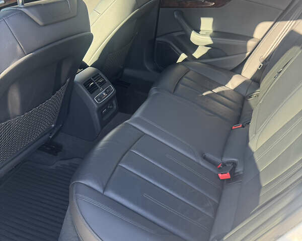 Белый Ауди А4 Олроуд, объемом двигателя 1.98 л и пробегом 53 тыс. км за 21500 $, фото 34 на Automoto.ua