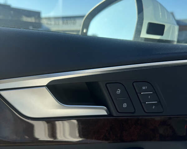 Белый Ауди А4 Олроуд, объемом двигателя 1.98 л и пробегом 53 тыс. км за 21500 $, фото 17 на Automoto.ua