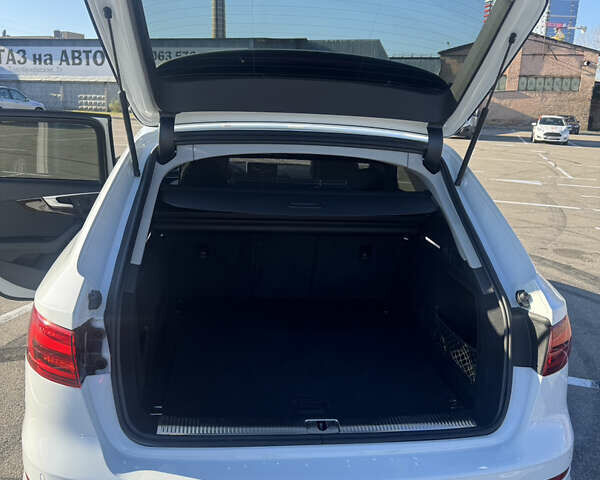 Белый Ауди А4 Олроуд, объемом двигателя 1.98 л и пробегом 53 тыс. км за 21500 $, фото 38 на Automoto.ua