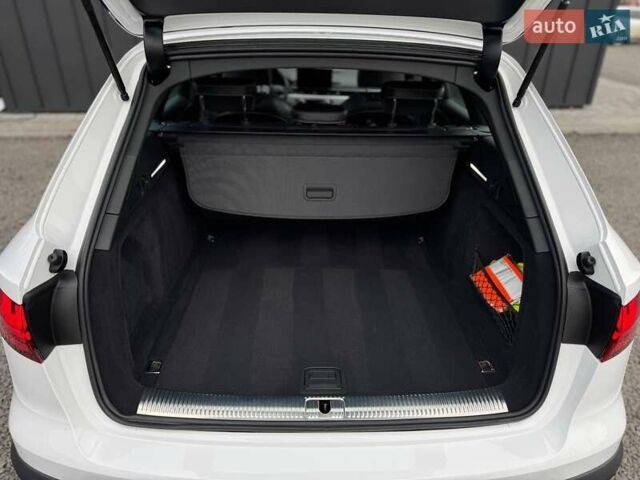 Белый Ауди А4 Олроуд, объемом двигателя 2 л и пробегом 129 тыс. км за 36900 $, фото 27 на Automoto.ua