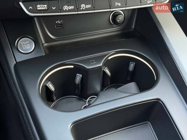 Белый Ауди А4 Олроуд, объемом двигателя 2 л и пробегом 129 тыс. км за 36900 $, фото 20 на Automoto.ua