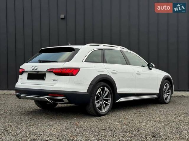 Белый Ауди А4 Олроуд, объемом двигателя 2 л и пробегом 129 тыс. км за 36900 $, фото 8 на Automoto.ua