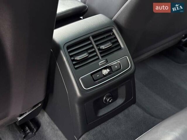 Белый Ауди А4 Олроуд, объемом двигателя 2 л и пробегом 129 тыс. км за 36900 $, фото 26 на Automoto.ua