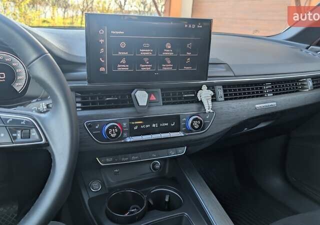 Белый Ауди А4 Олроуд, объемом двигателя 1.97 л и пробегом 13 тыс. км за 57500 $, фото 15 на Automoto.ua