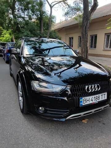 Черный Ауди А4 Олроуд, объемом двигателя 2 л и пробегом 172 тыс. км за 12100 $, фото 6 на Automoto.ua