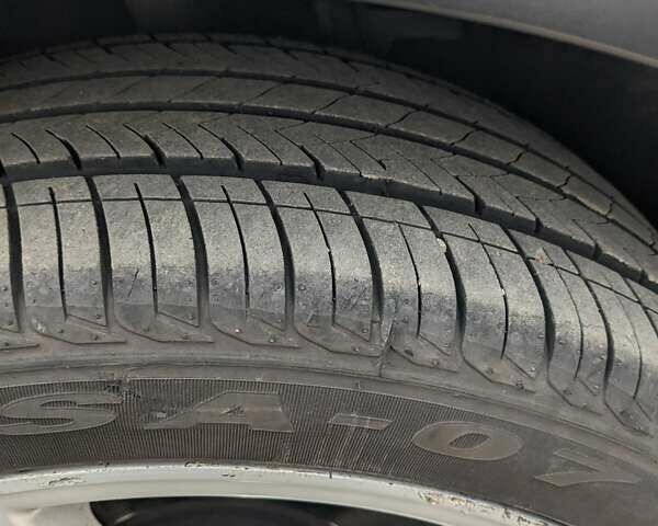 Ауді A4 Allroad 2012 у Луцьку на Automoto.ua Чорний Ауді A4 Allroad, об'ємом двигуна 2 л та пробігом 121 тис. км за 14000 $, фото 22 на Automoto.ua