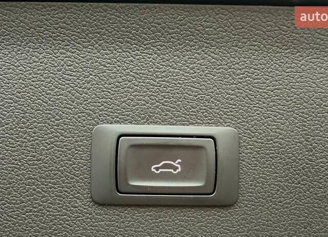 Черный Ауди А4 Олроуд, объемом двигателя 1.98 л и пробегом 236 тыс. км за 10800 $, фото 28 на Automoto.ua