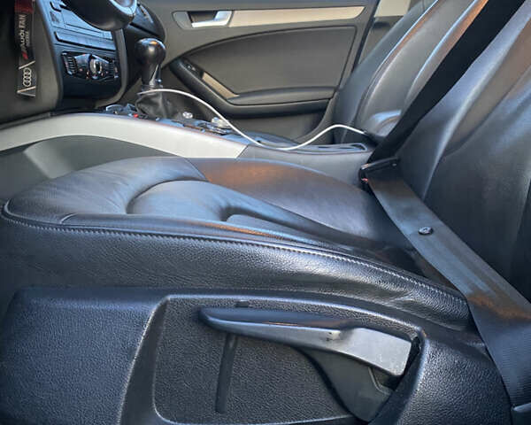 Чорний Ауді A4 Allroad, об'ємом двигуна 2 л та пробігом 260 тис. км за 12400 $, фото 32 на Automoto.ua