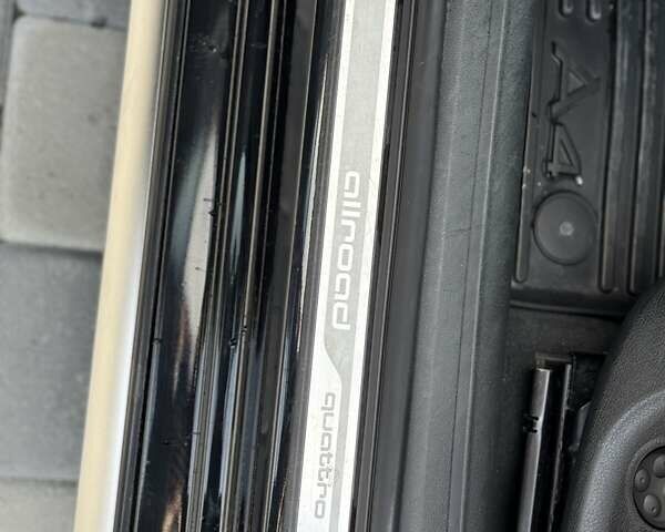 Черный Ауди А4 Олроуд, объемом двигателя 1.98 л и пробегом 247 тыс. км за 11300 $, фото 27 на Automoto.ua