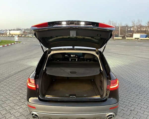 Черный Ауди А4 Олроуд, объемом двигателя 2 л и пробегом 208 тыс. км за 12300 $, фото 41 на Automoto.ua