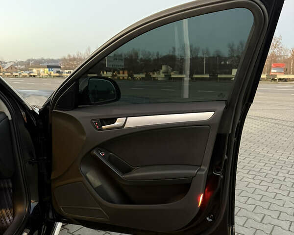 Черный Ауди А4 Олроуд, объемом двигателя 2 л и пробегом 208 тыс. км за 12300 $, фото 45 на Automoto.ua